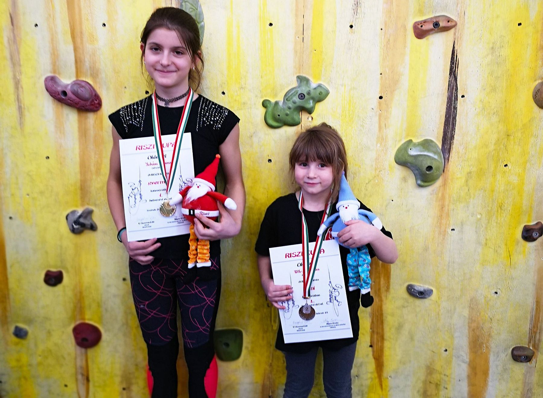 Kitűnően szerepeltek a fehérvári utánpótlás falmászók a szolnoki Riszi-kupán